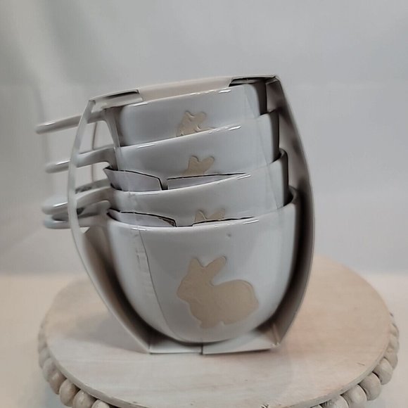 Bakehouse Set Of 4 Easter Rabbit Bunny Ceramic Stacking Measuring Cups NEW - Picture 1 of 6